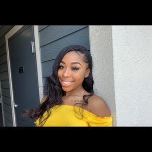 Meet your Posher, Amayia